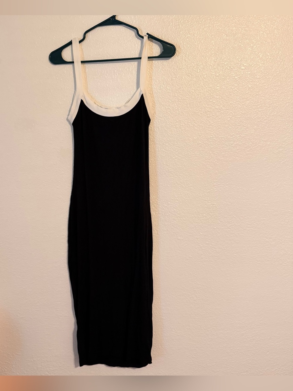 Antistar Womens Size Medium Sexy Little Black Light Weight Sweater Dress
